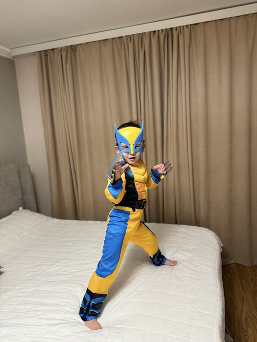 Продам костюм росомахи!!!