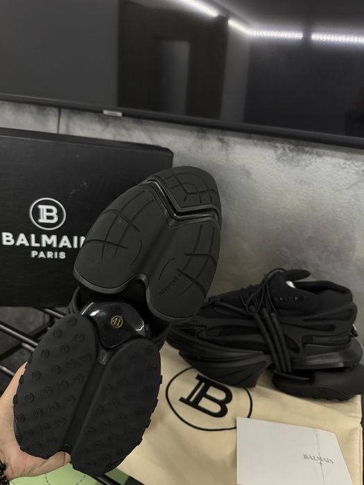 Balmain unicorn full black