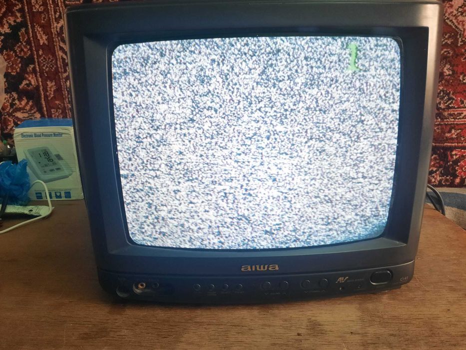 Телевизор aiwa 14"