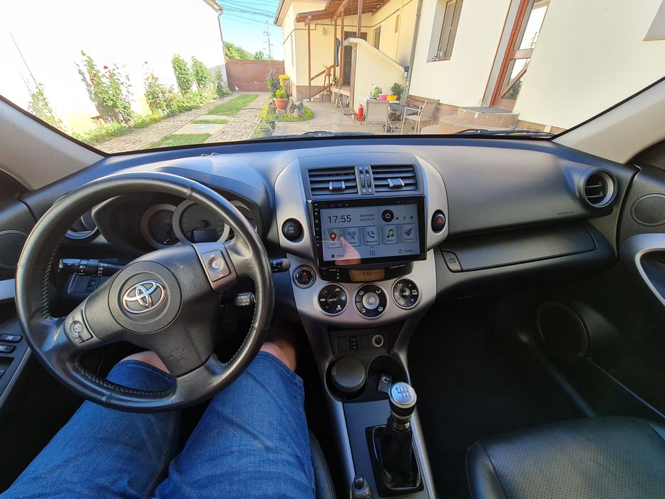 Vand Toyota Rav 4 din 2007 4x4  full options in stare tehnica foarte bună, ambreiaj și pompa apa schimbata recent. Piese originale, 315000 km rulați.