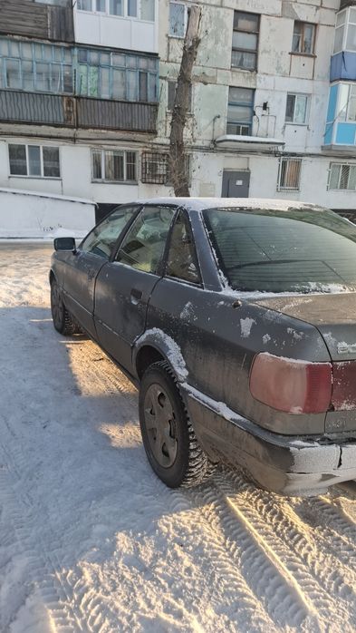 Продам ауди В 4 состаяние вопрос личка