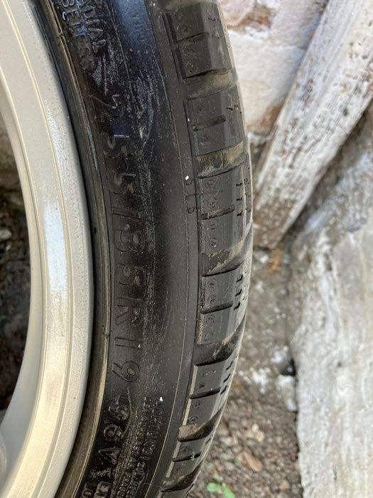 Продавам гуми. Dunlop 19