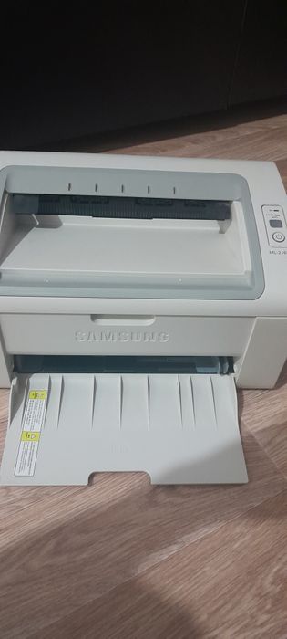 Продам принтер Samsung ML-2165W