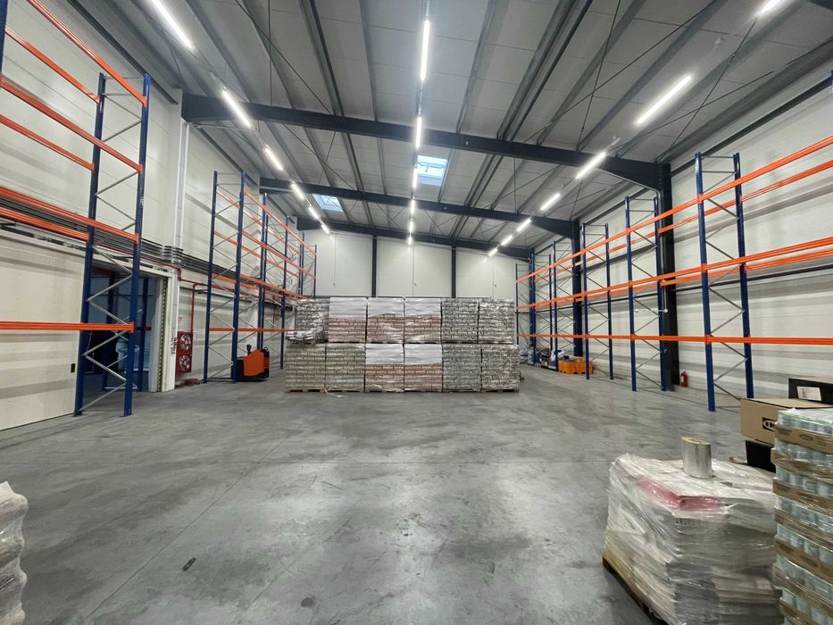 Inchiriez hala depozitare si birouri