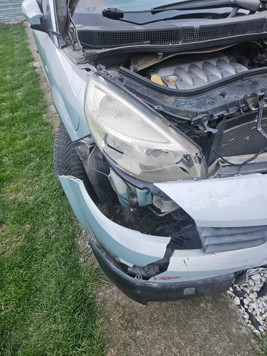 Vand Renault Scenic 2 Avariat
