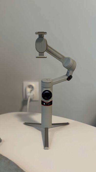 Insta360 Flow 2 Pro