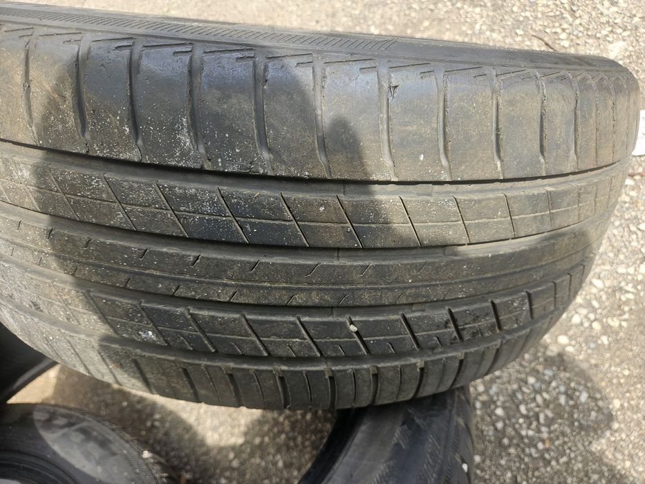 Летни гуми 255/50 R20