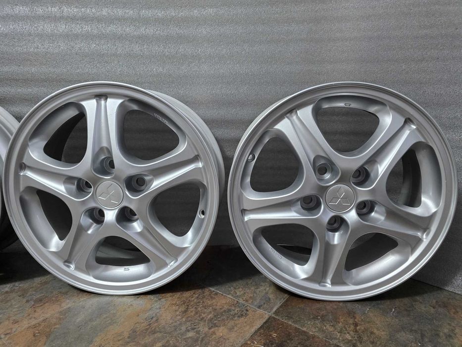 16 цола Mitsubishi 5x114,3 алуминиеви джанти комплект