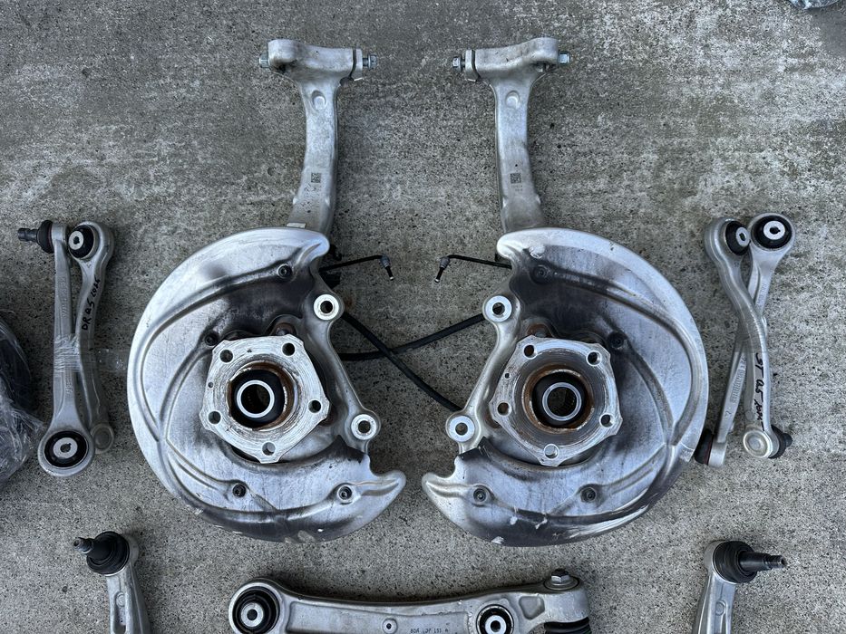 Brate / Fuzete / Bara stabilizatoare Audi Q5 80A 80B FY 2017-2025