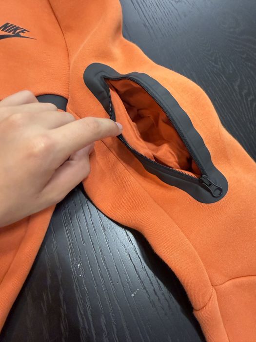 Оригинален Tech Nike Fleece