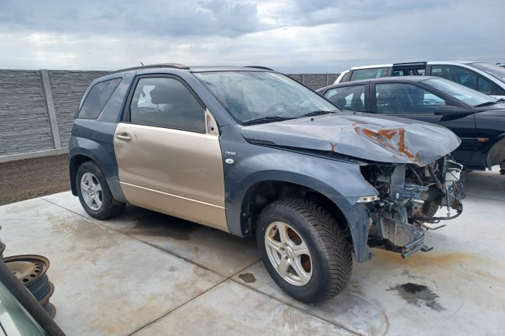 Usita rezervor Suzuki Grand Vitara a 2-a generatie