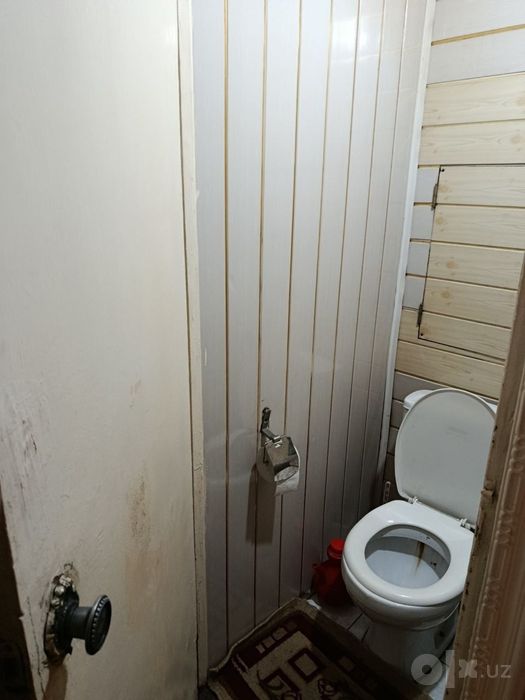 Чиланзар 8кв 3/4/4 балкон 1,5 *3