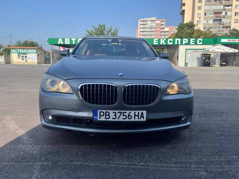 БМВ 750 на части!!!