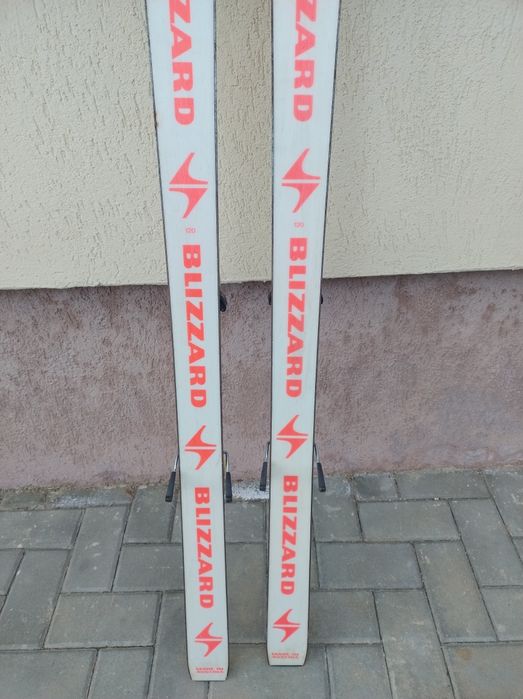 Skiuri copii 120cm și Clăpari ski 260mm