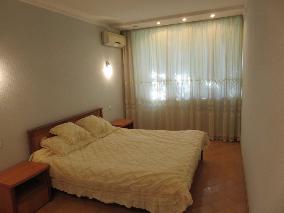 Rent Сдается в аренду 3 ком на м Ойбек, Гранд Мир (Россия) гостиница