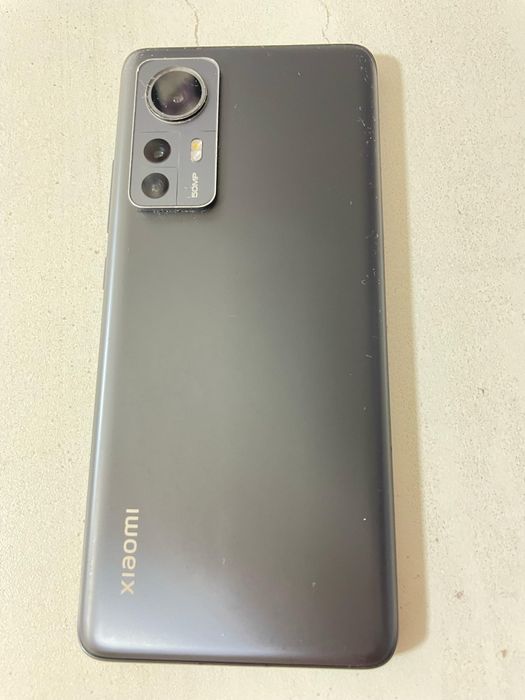 Продам Xiaomi 12