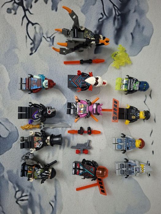Продам Аналог минифигурки по Lego Ninjago
