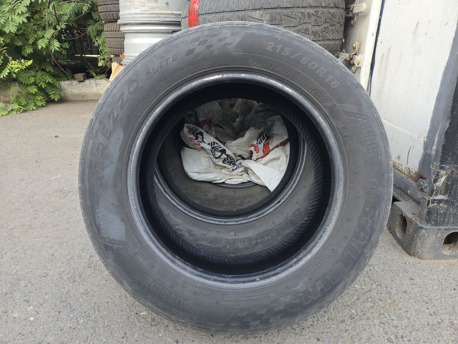 Продам шины 215/60 r16 в хорошем состоянии