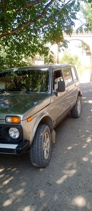Niva 4×4 sotiladi