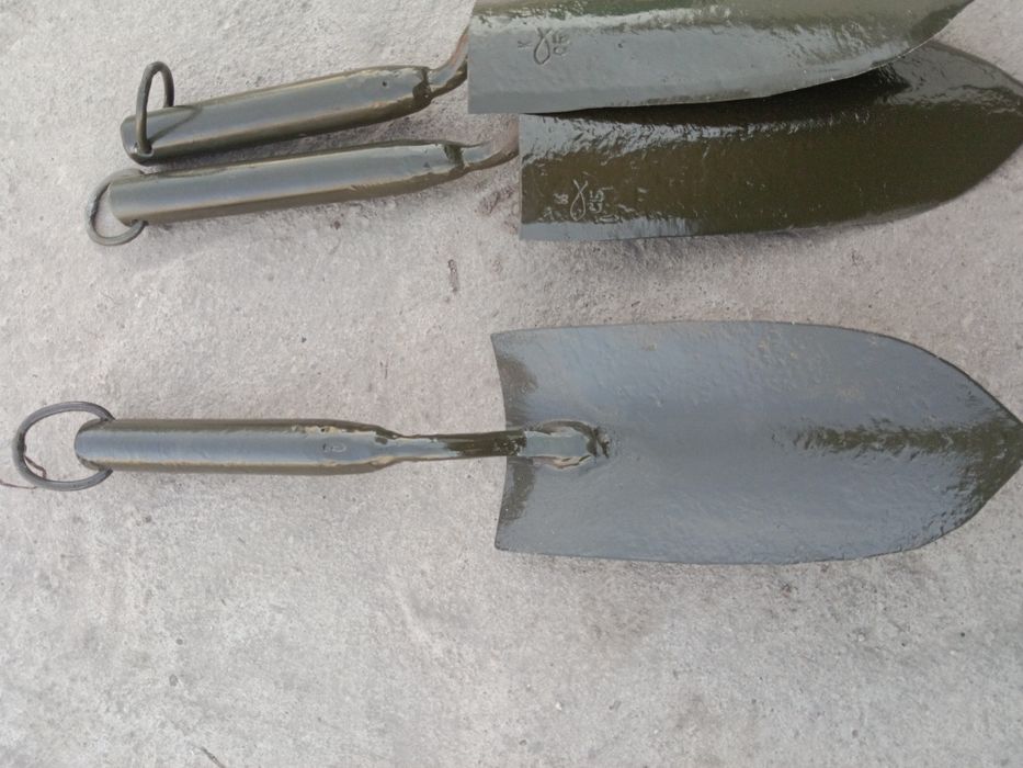 Кованая садовая лопатка