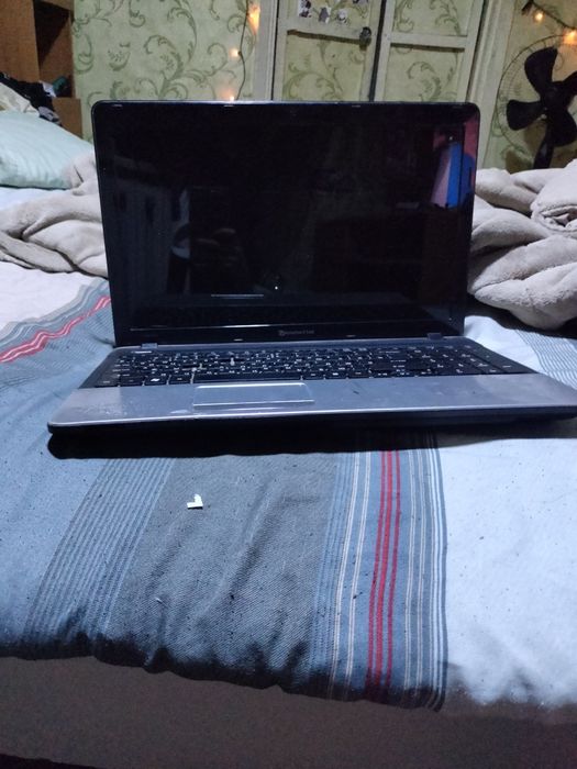 Ноутбук не новый описание!!