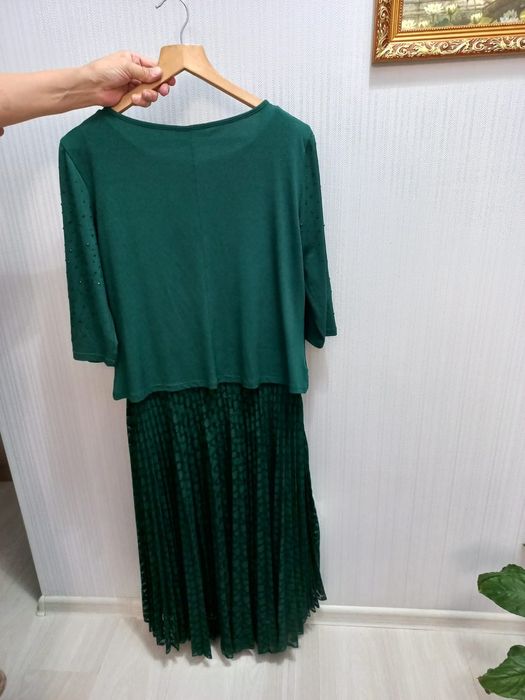 Женская одежда , костюмы