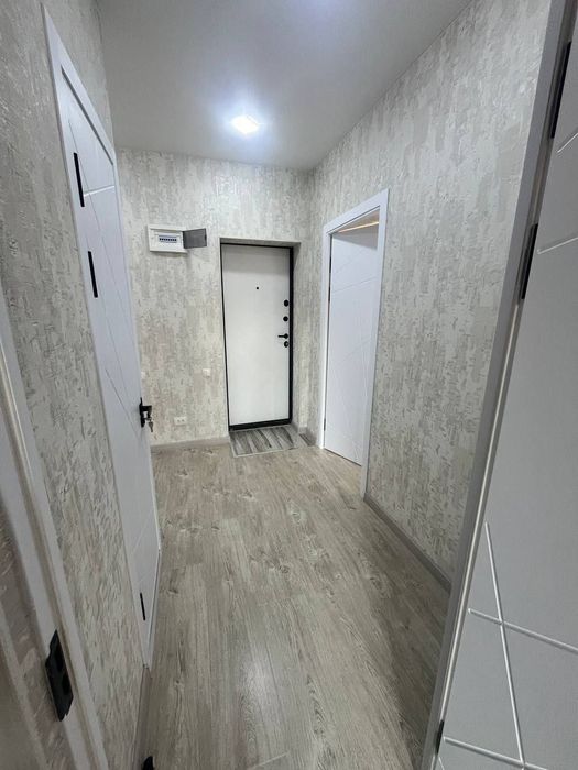 Продаётся 2- комнатная квартира Ц6