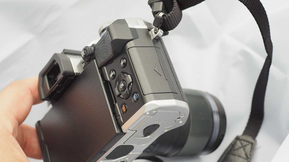 Olympus OM-5 практически нов