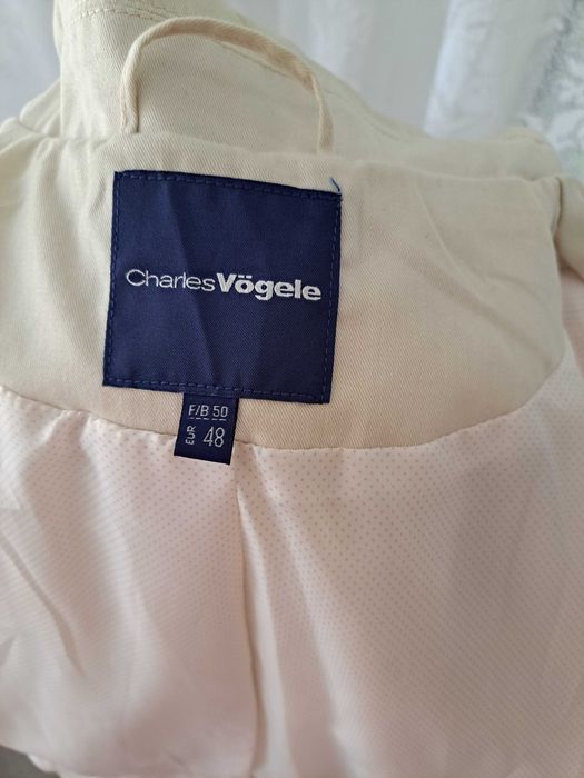 trenci de firma Charles Vogele