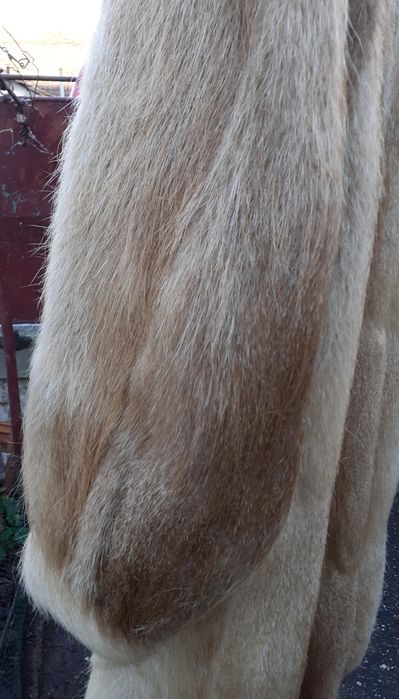 Haină Lungă din Blană Naturală de Nutrie damă