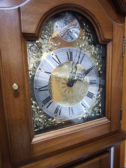 Напольные часы Германия