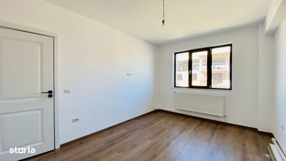 Apartament 1 cam D Hlincea 38 mp Loc de parcare Credit Cash