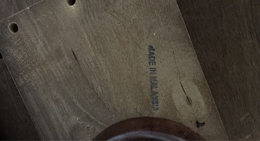 Стол Малайзия 105см