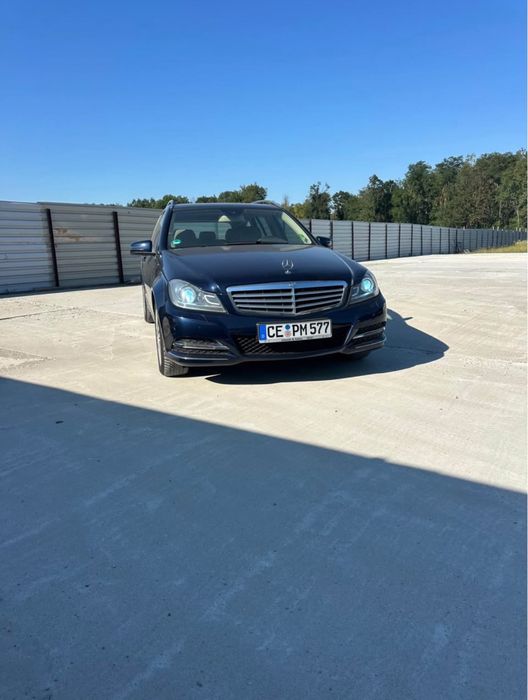 Ofertă .C-class an 2013 /recent adus din germania