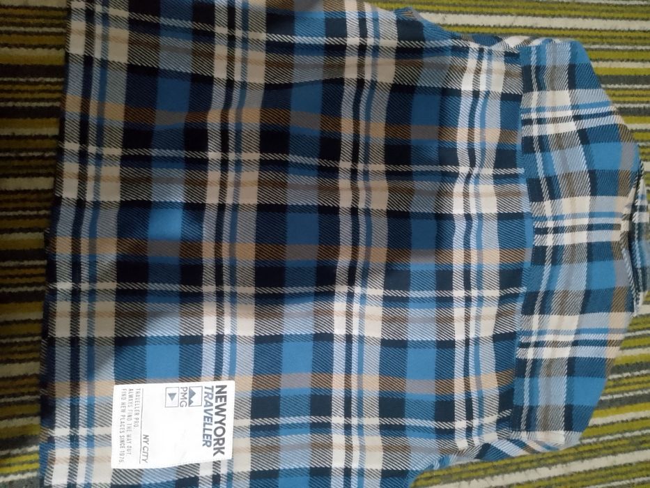 Cămașă copii în condiții foarte bune