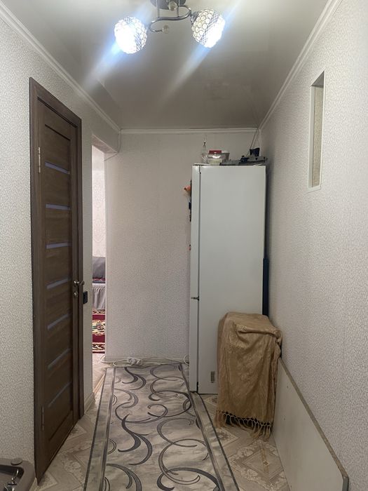 Продам 2 - комн. кв