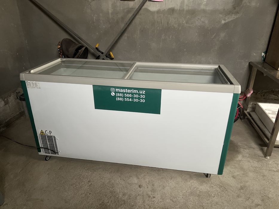 Морозильник витрынный 518л