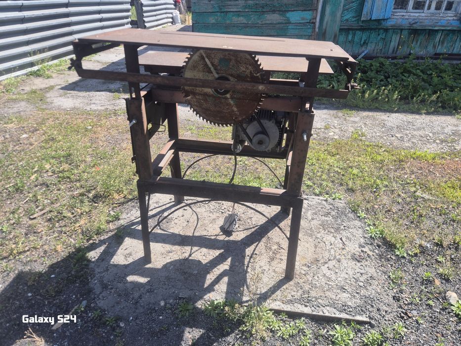 Продам церкулярную пилу
