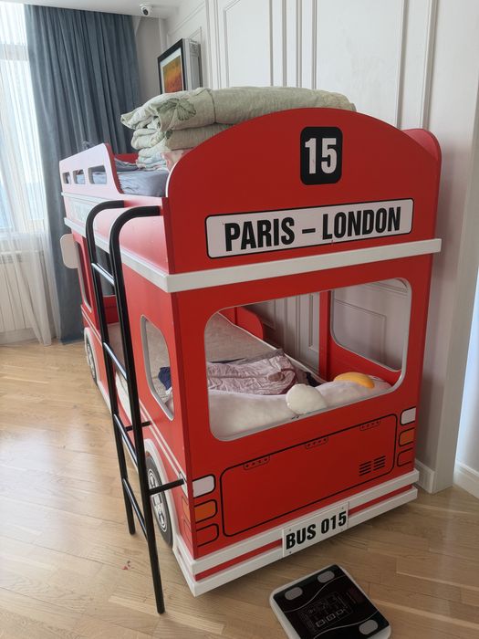 Продам кровать 2 уровневый