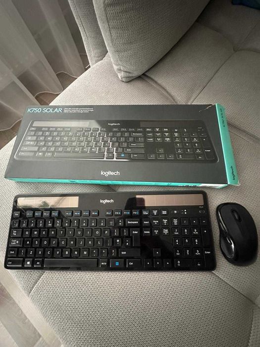 Kit Profesional Logitech Mouse M510 + Tastatura Solara K750 stare ok!
