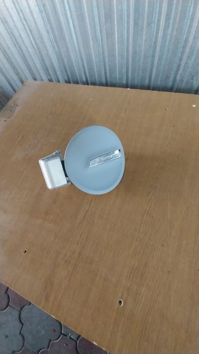 Крышка бензо бака Avento бу оригинал