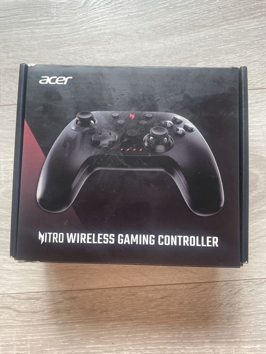 VÂND URGENT !! Controller Acer Nitro