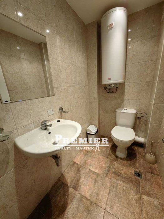 Продава се Тристаен апартамент в Бургас, Акациите - 95 кв.м за 628 €/кв.м - Снимка #11