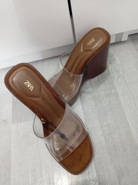 Sandale Zara, mărime 38,culoare maro