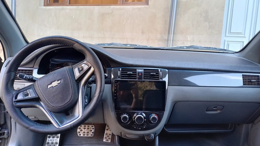 Ласетти 1,8 2013