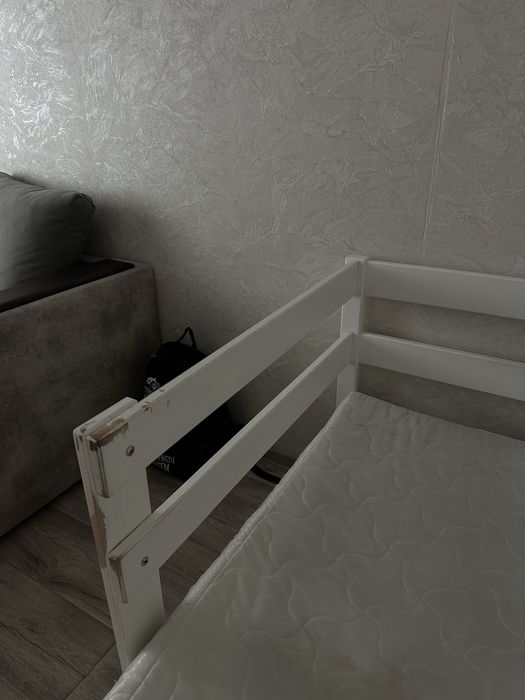 Продам детскую кровать