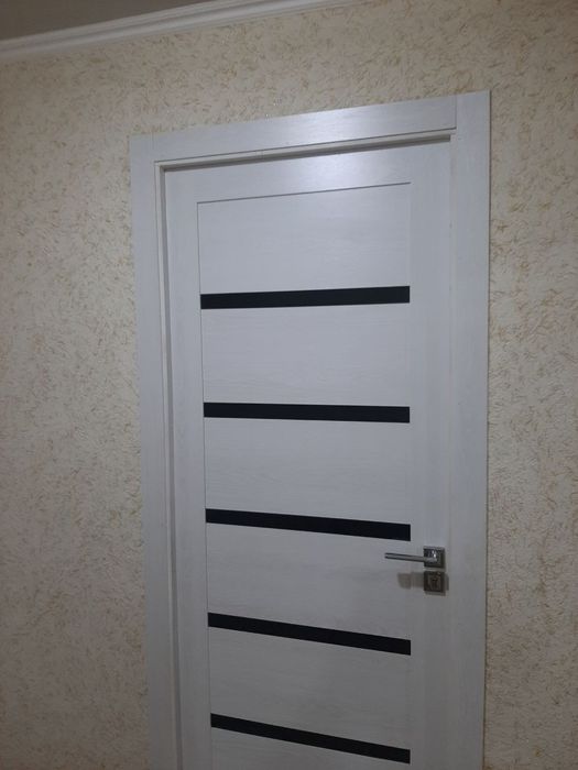 Срочна 4 хонали уй сотилади. Бозорда