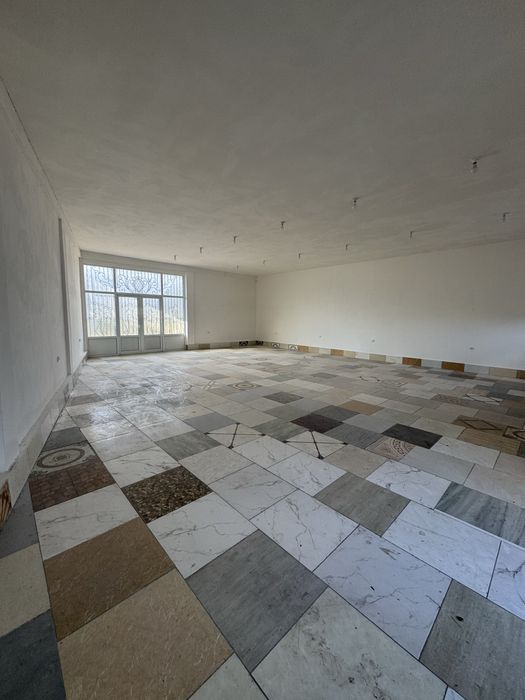 Ijaraga beriladi
