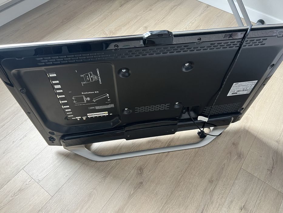 Продам телевизор самсунг