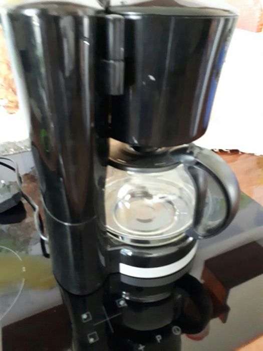 Продам кофеварку полярис и скарлет